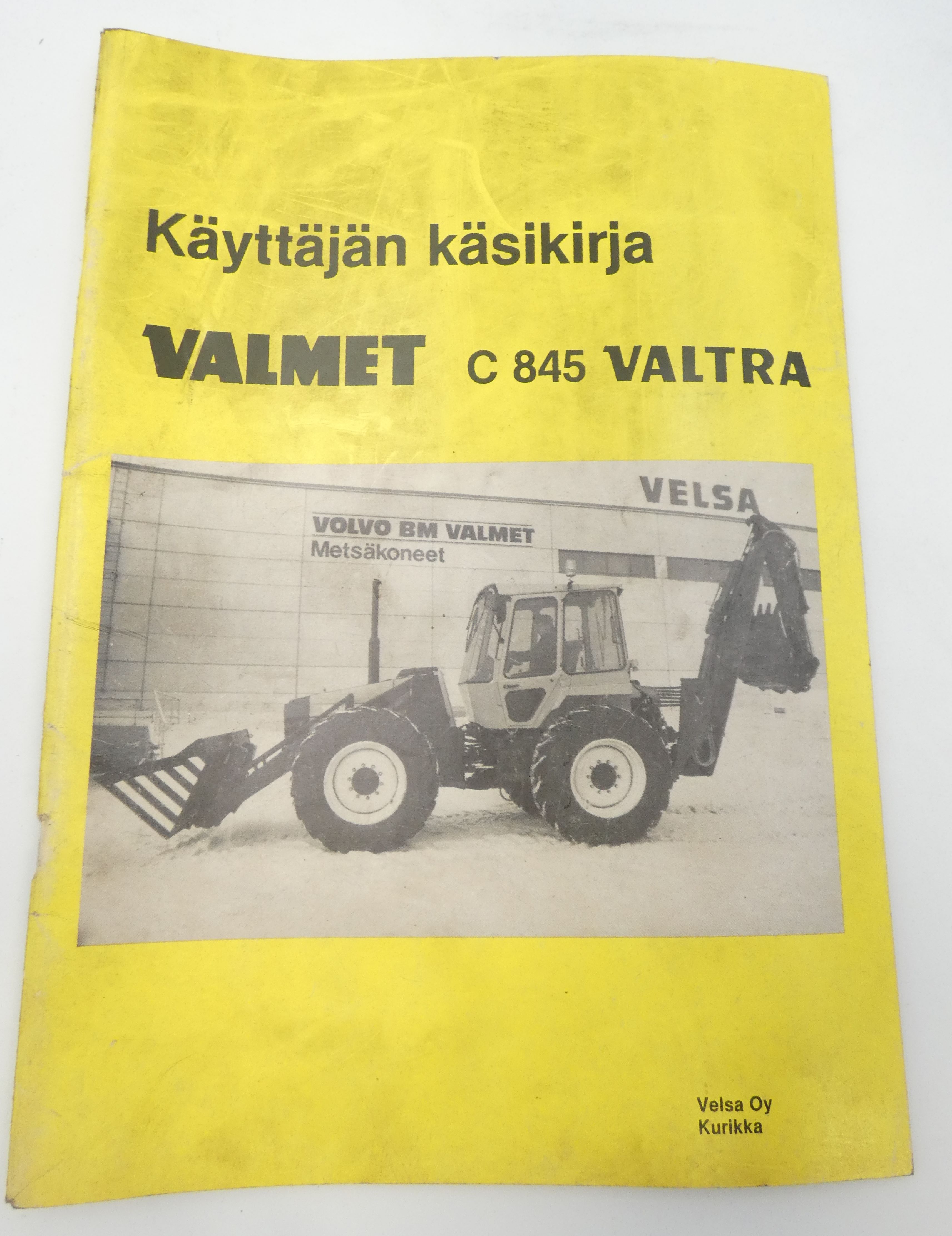Valmet Valtra C845 käyttäjän käsikirja