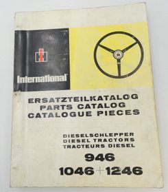 International 946, 1046+1246 diesel tractors parts catalog
