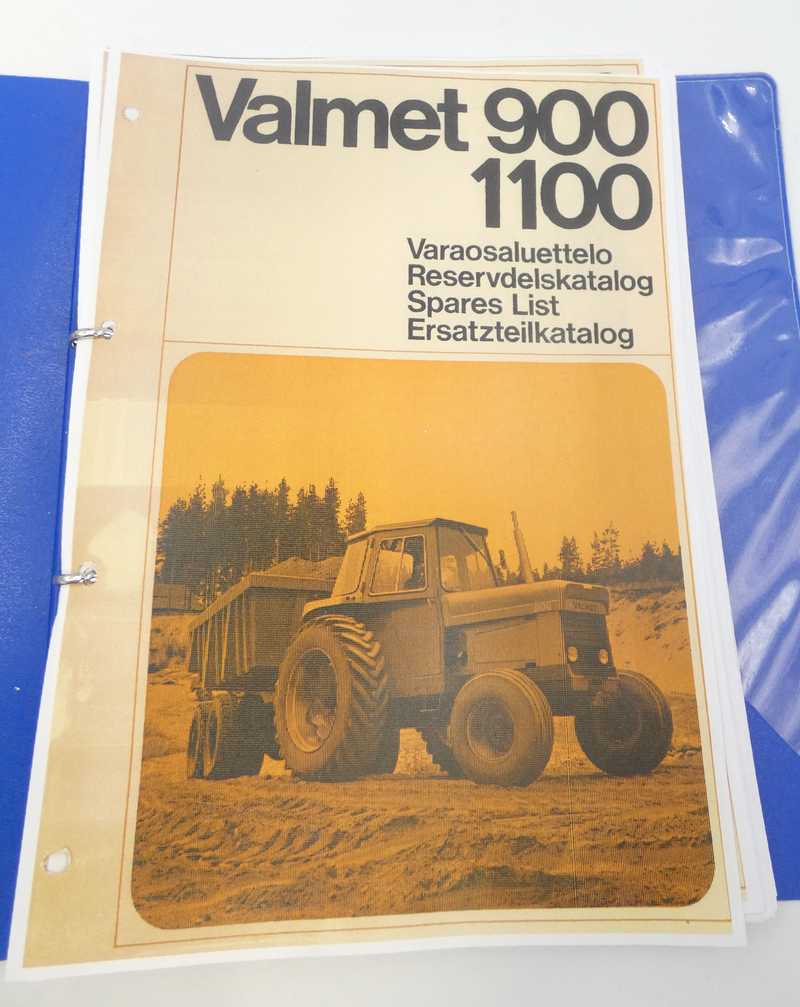 Valmet 900, 1100 varaosaluettelo