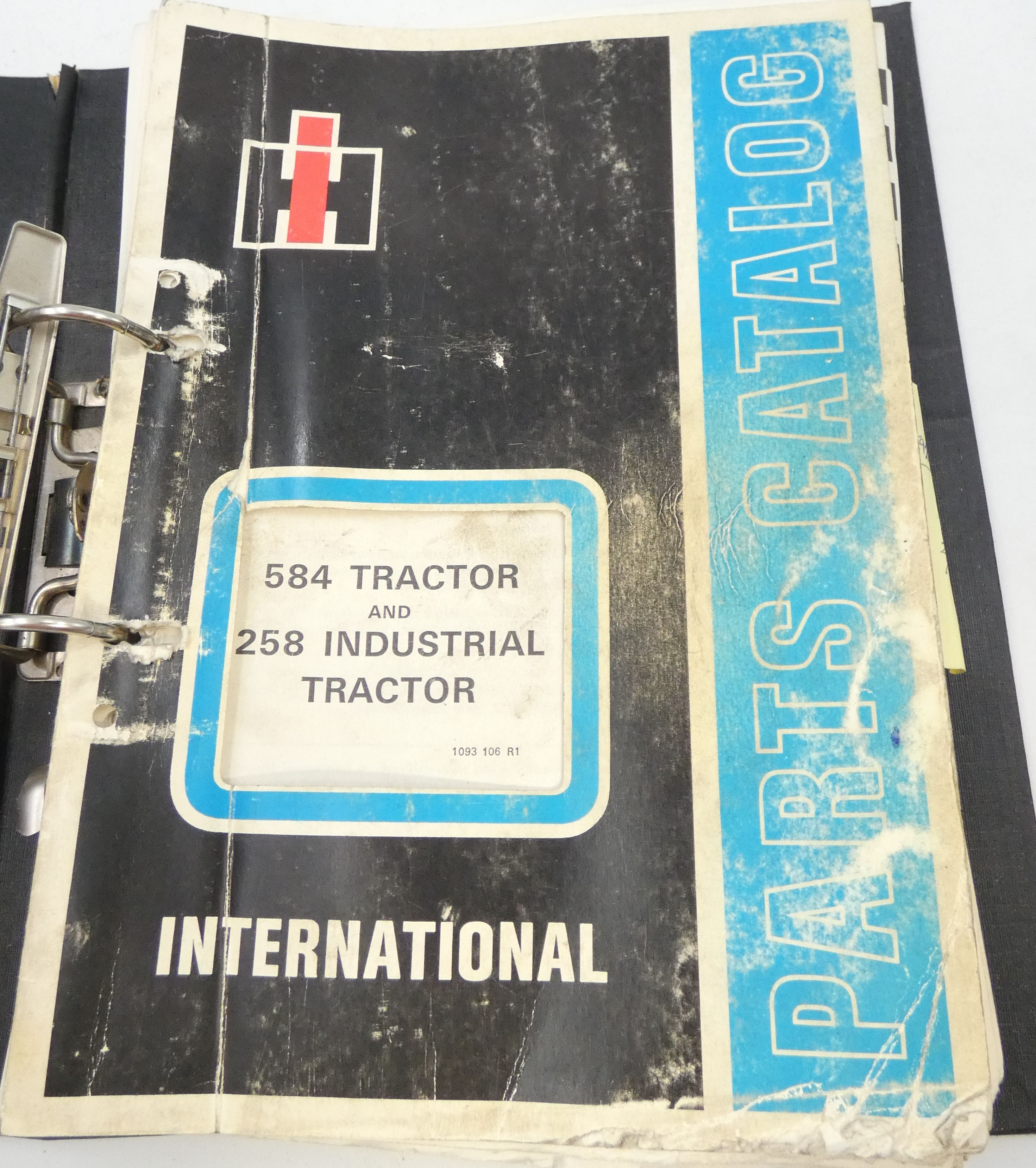 International 584 tractor and 258 industrial tractor parts catalog