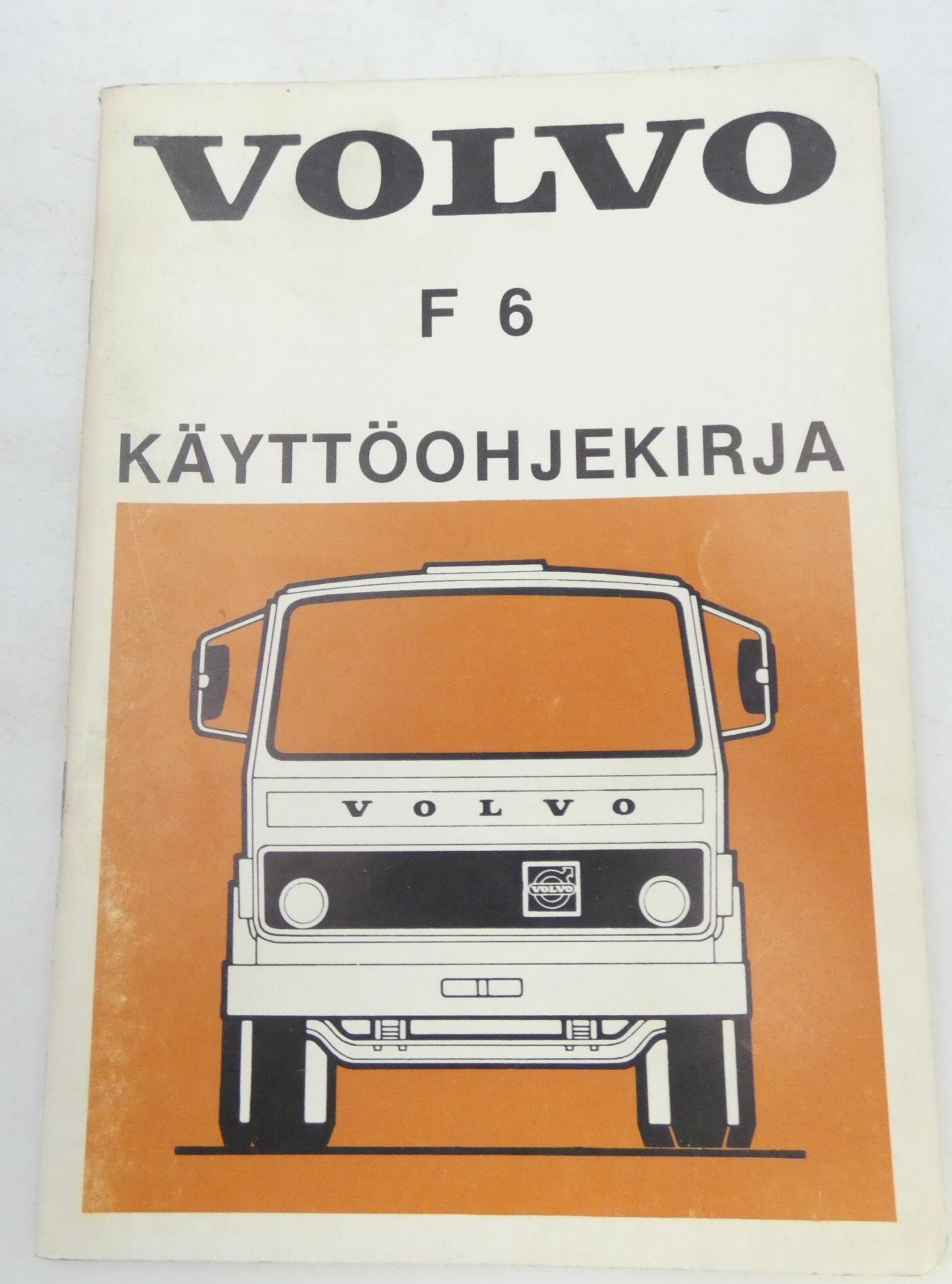 Volvo F6 käyttöohjekirja