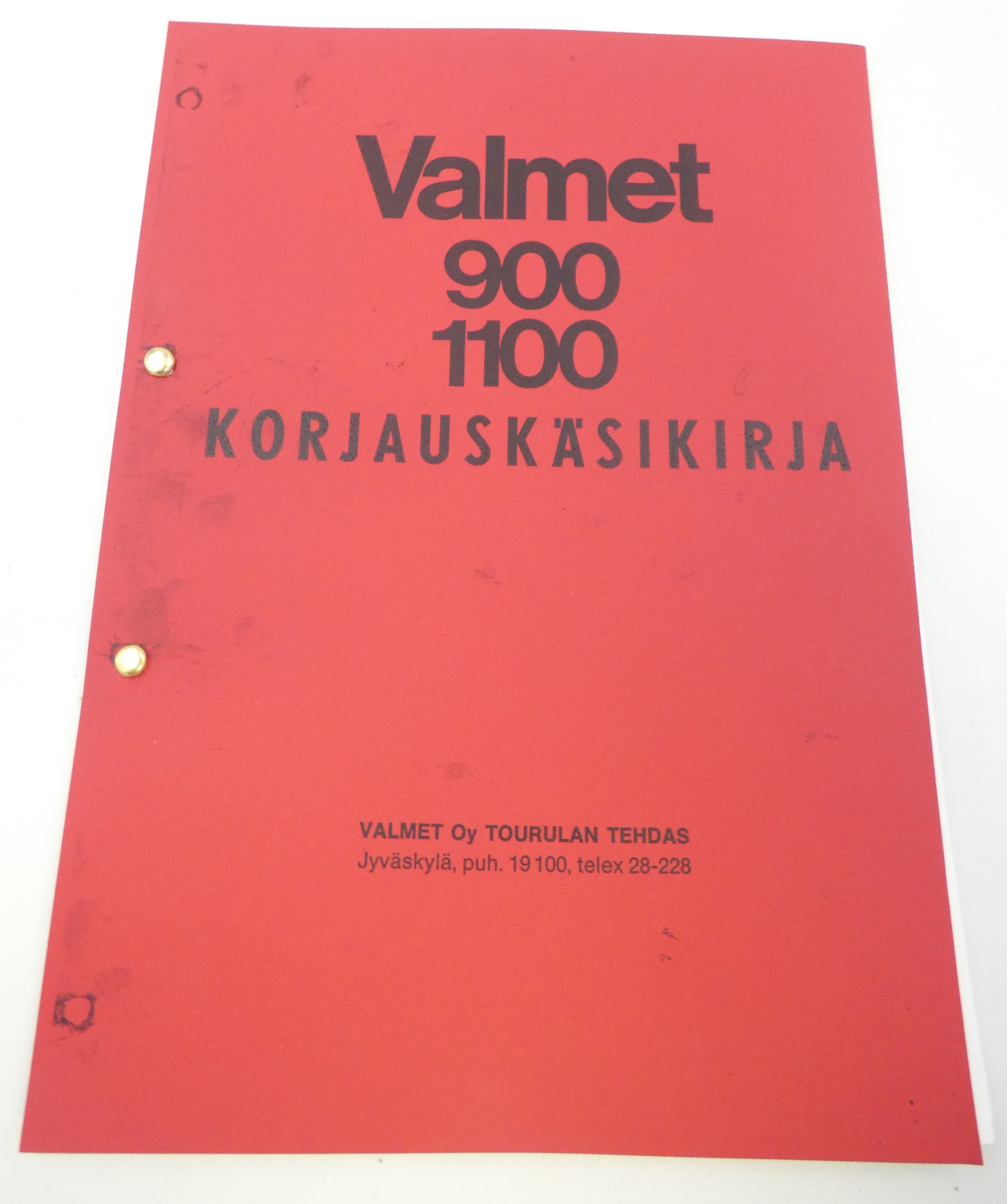 Valmet 900, 1100 korjauskäsikirja