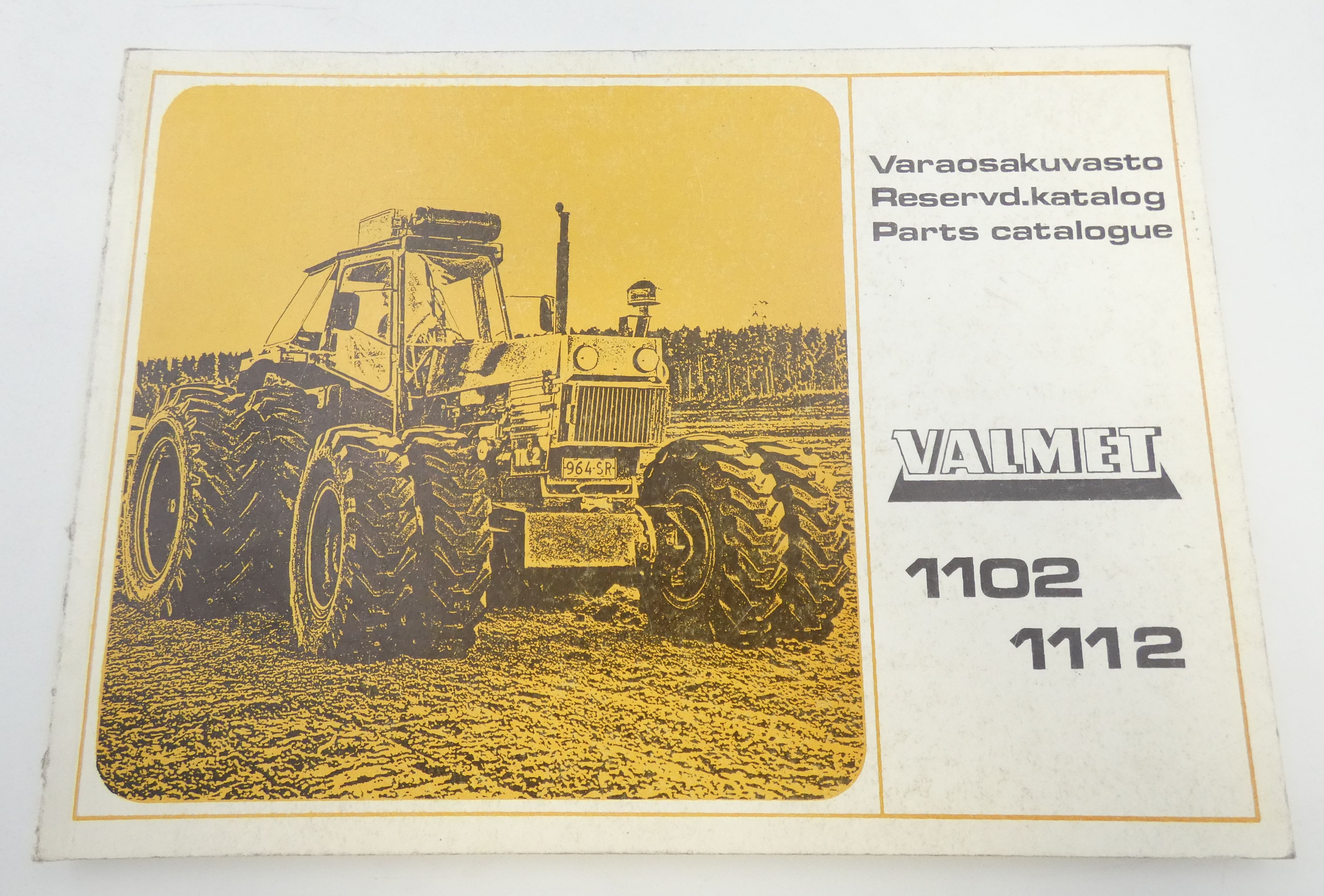 Valmet 1102, 1112 varaosakuvasto