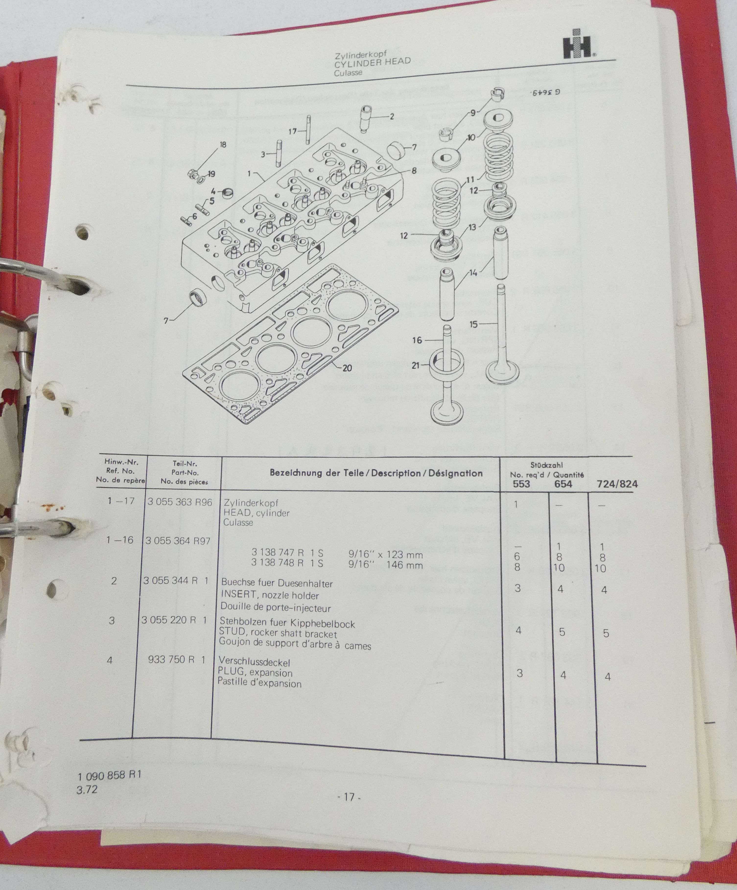 International 593+654, 724+824 diesel tractors parts catalog