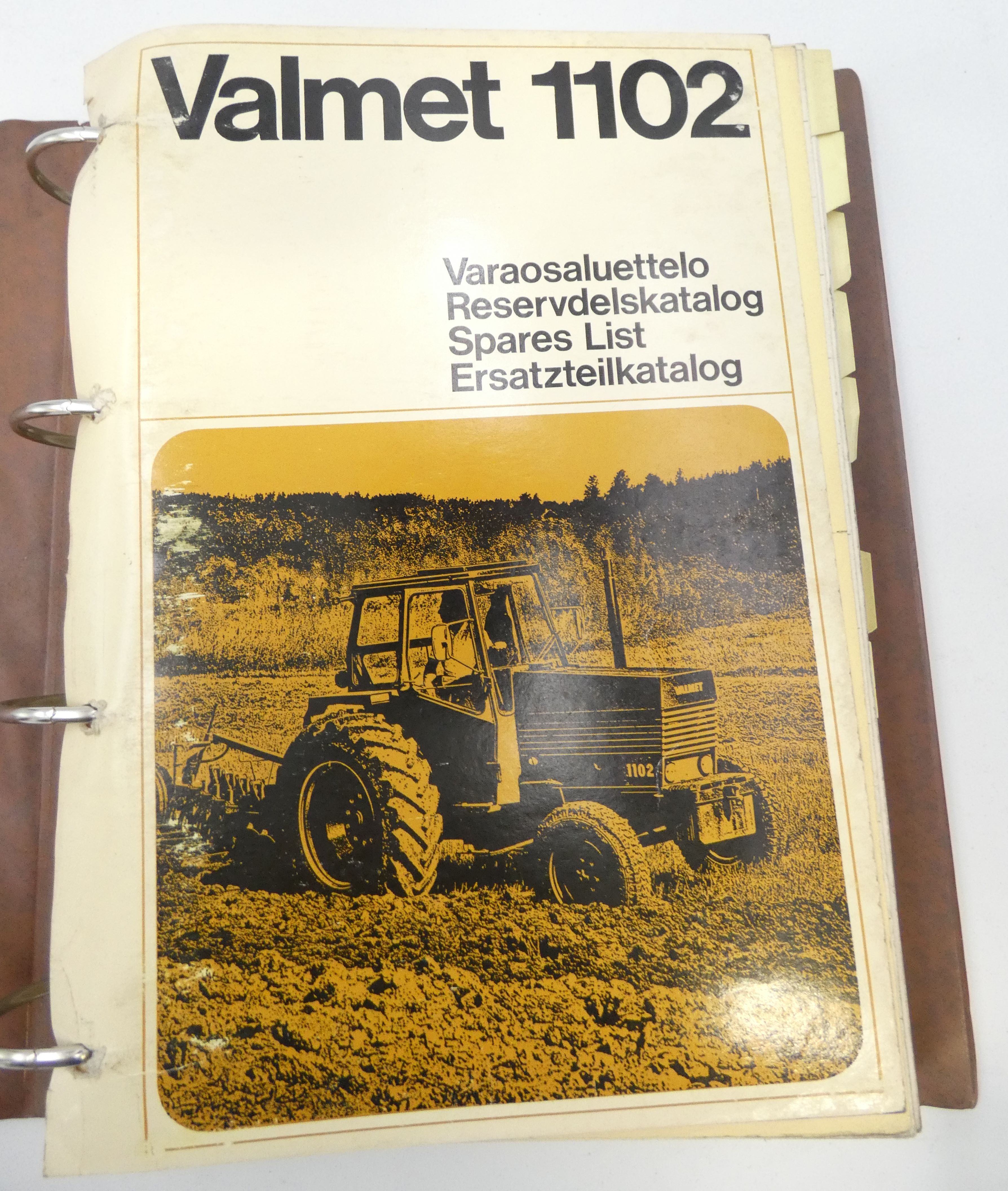 Valmet 1102 varaosaluettelo