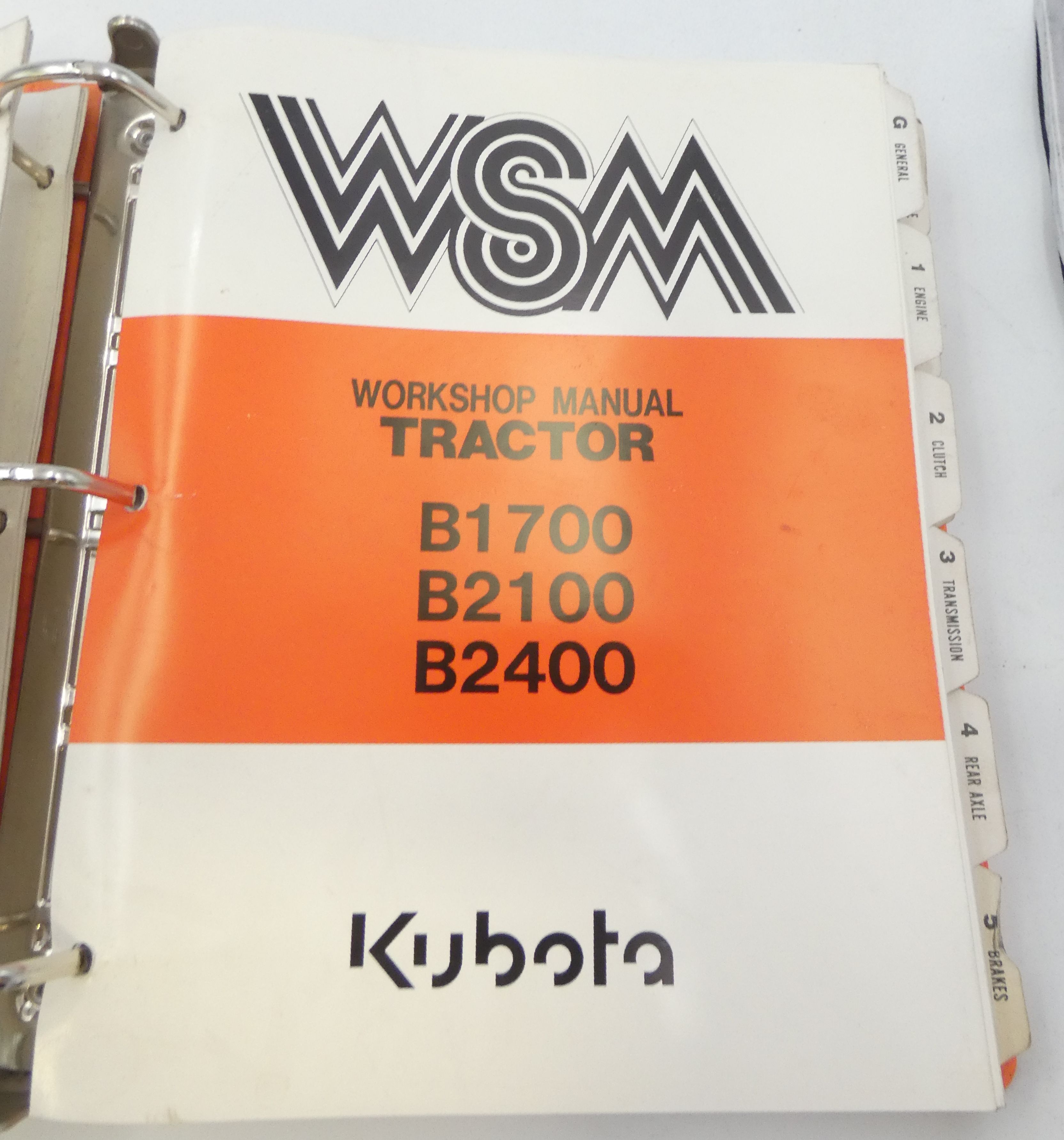 Kubota B1700, B2100, B2400 tractor workshop manual