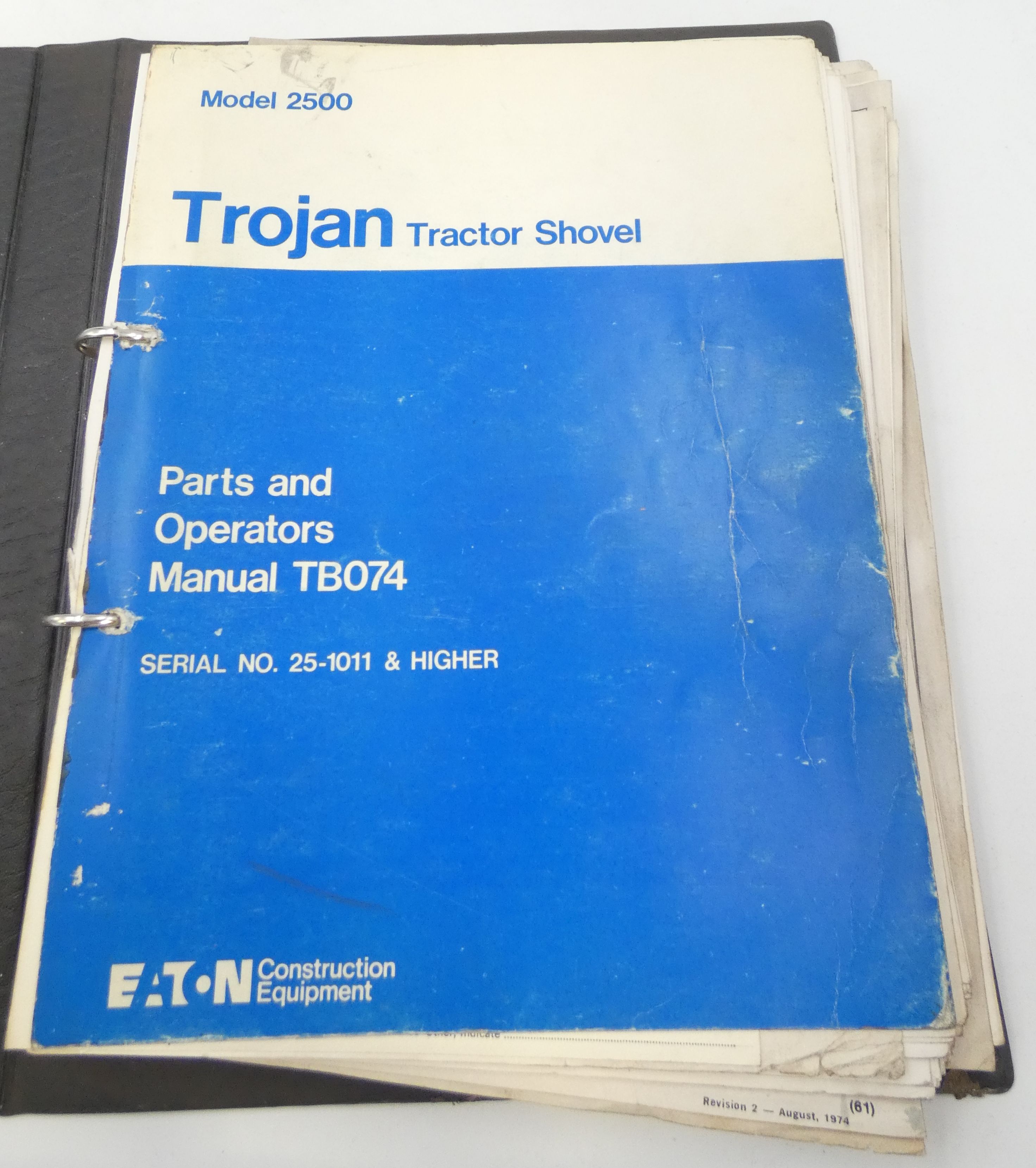 Trojan tractor shovel model 2500 parts and operators manual TB074