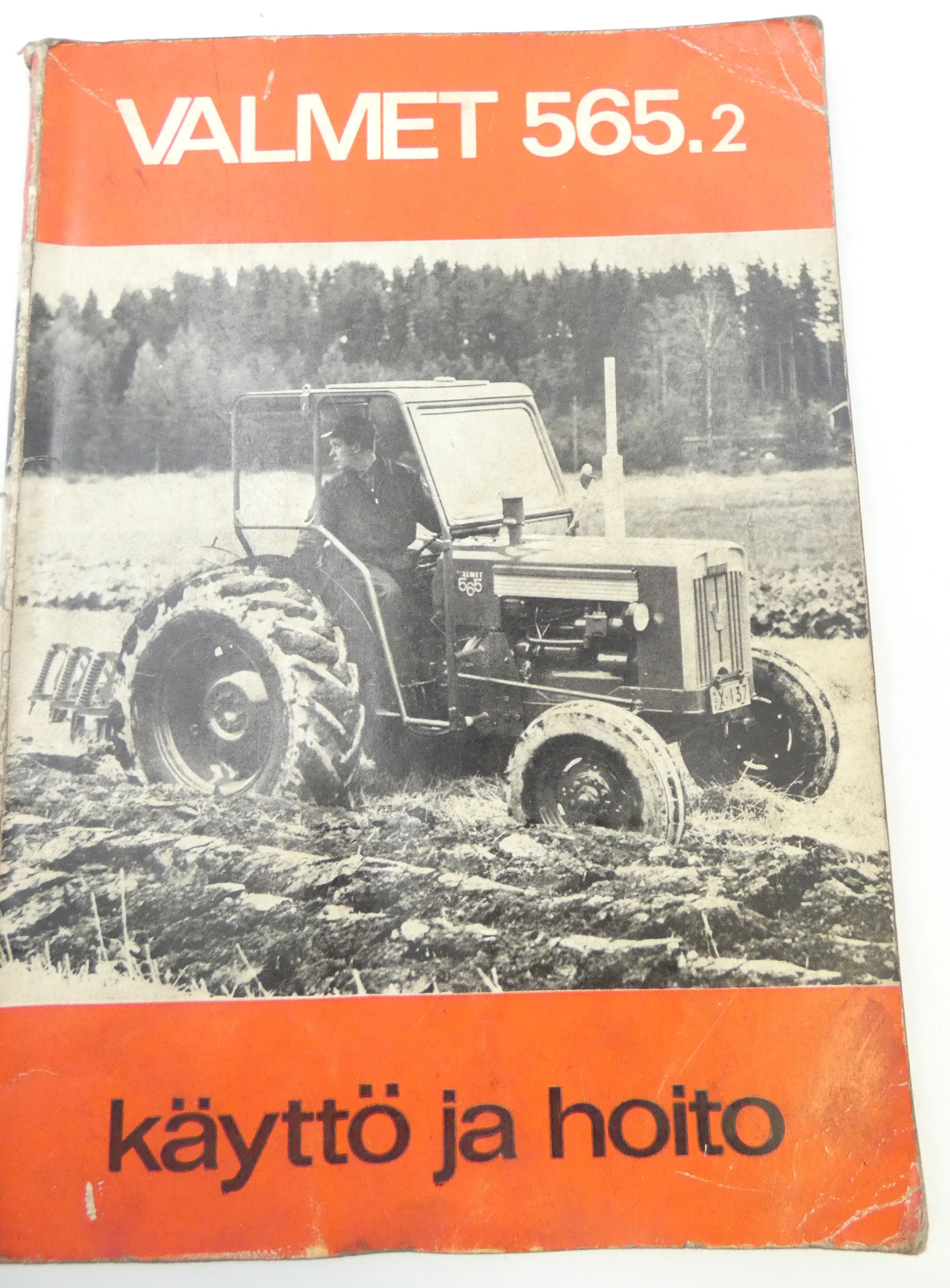 Valmet 565.2 käyttö ja hoito