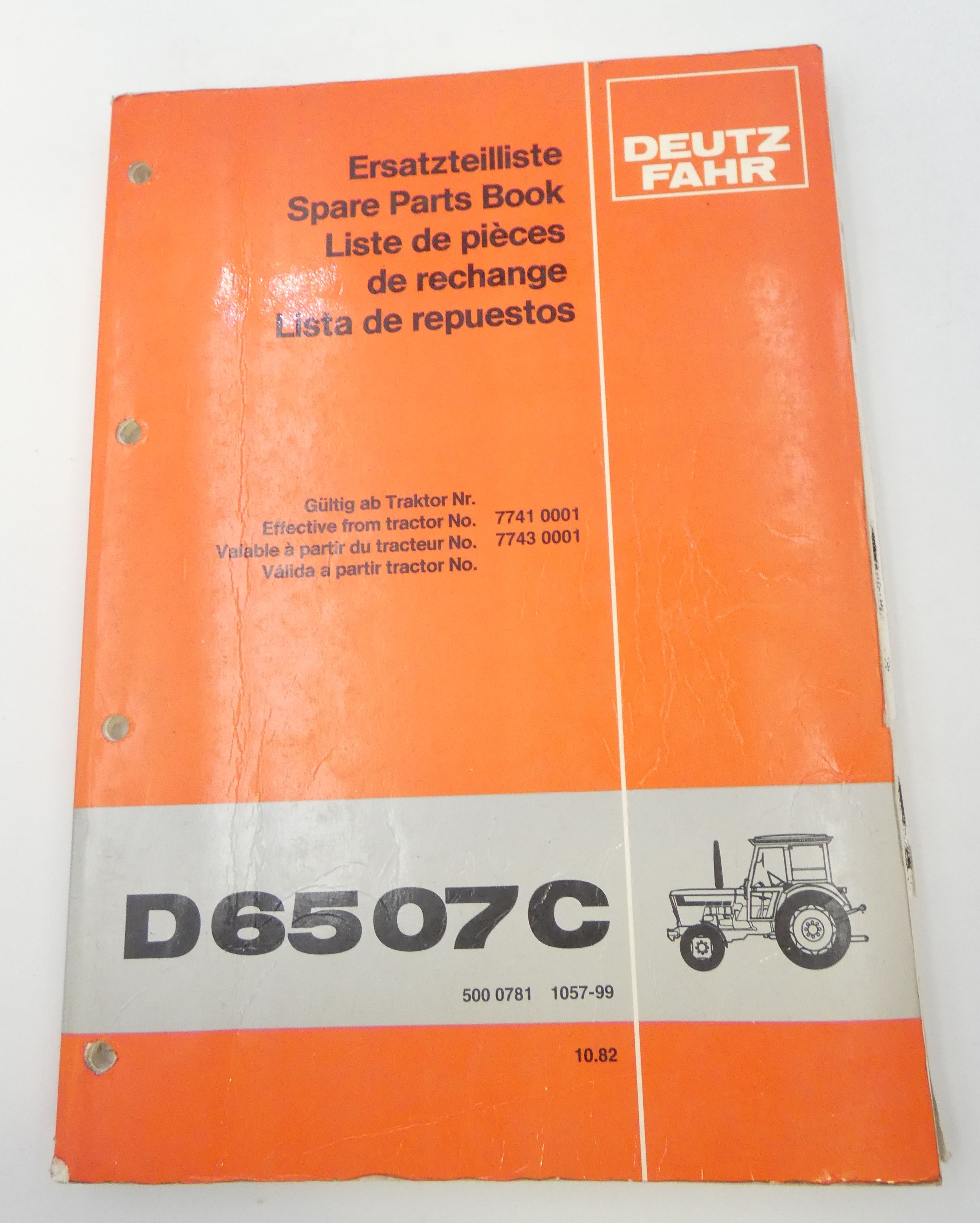 Deutz-Fahr D6507C spare parts book