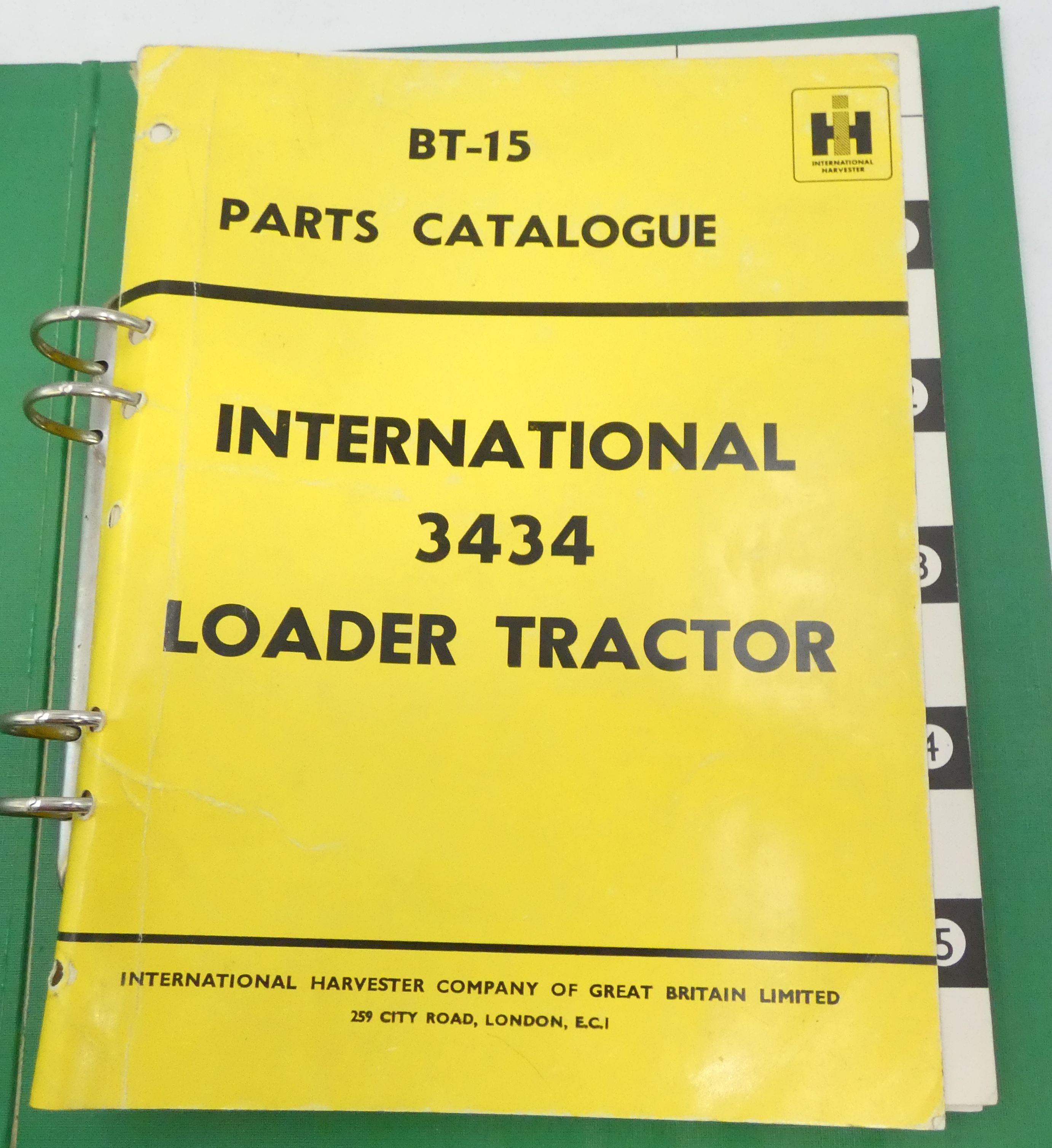 International 3434 loader tractor parts catalogue + back hoes parts catalogue
