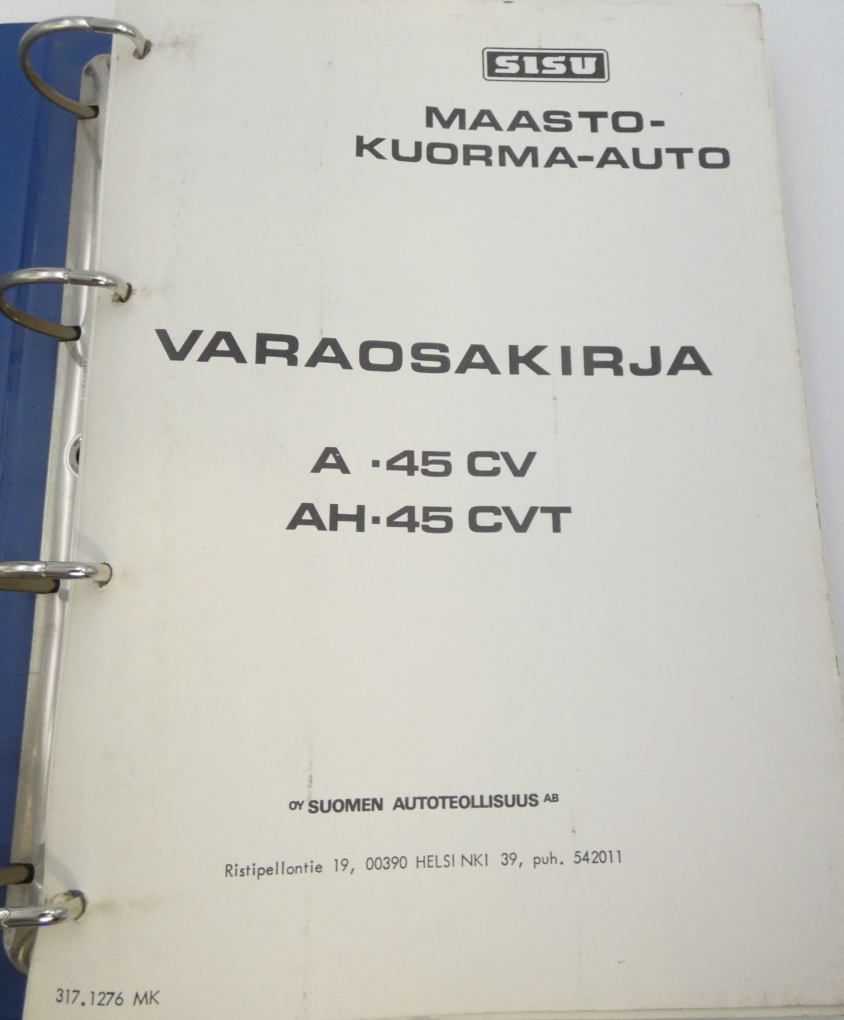 Sisu A-450CV ja AH-45CVT maastokuorma-autot varaosakirja